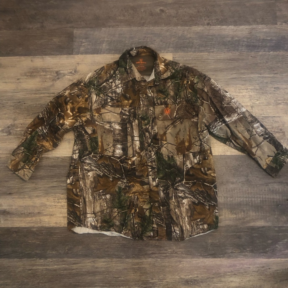 Game Winner Camouflage Shirt Button down Youth XL EUC worn once